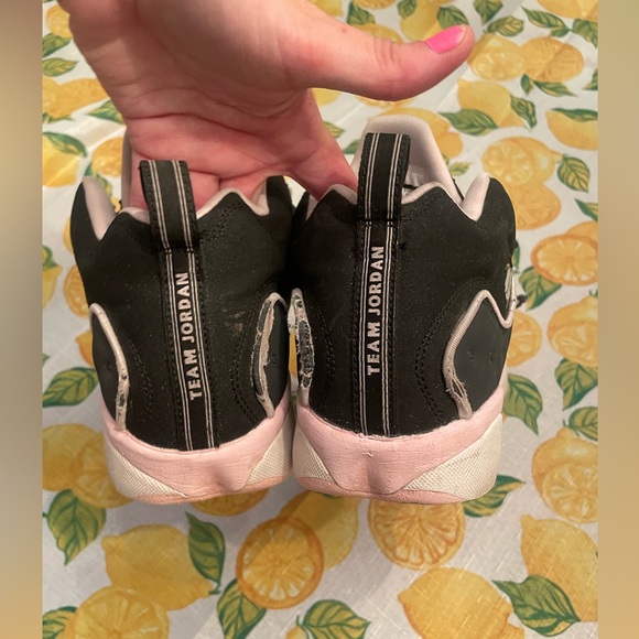 Nike Air Jordans - Picture 10 of 16